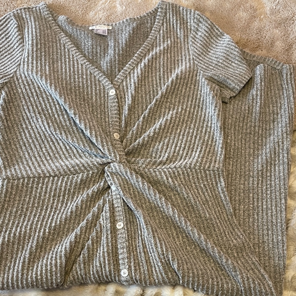 VENUS Gray Ribbed Knit Button Dress